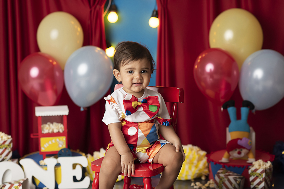 Smash_the_cake_circo