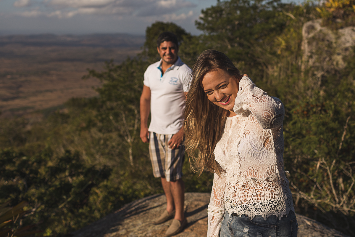 ensaio casal, pre wedding, wedding, casamento emelly e renato, serra negra, love, amor, lifestyle, por do sol, sunset, happy, natureza, fotografia casal