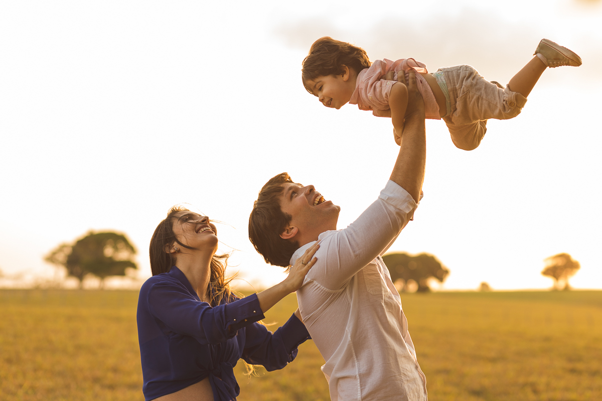 ensaio gestante, fotografia gestante recife, fotografo gestante recife, fotografia na casa de campo, por do sol, gravida, lifestyle, sunset, amor, pregnat