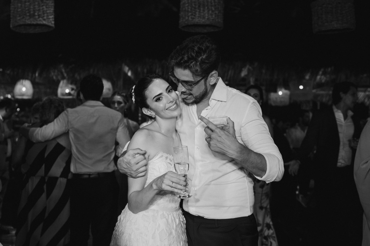 Casamento em Milagres, superclick, noivas, casamento em praia, casamento de dia