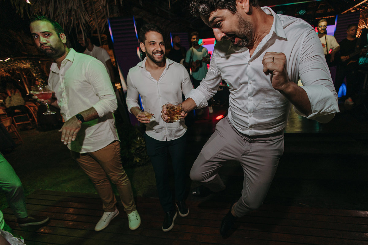 Casamento em Milagres, superclick, noivas, casamento em praia, casamento de dia