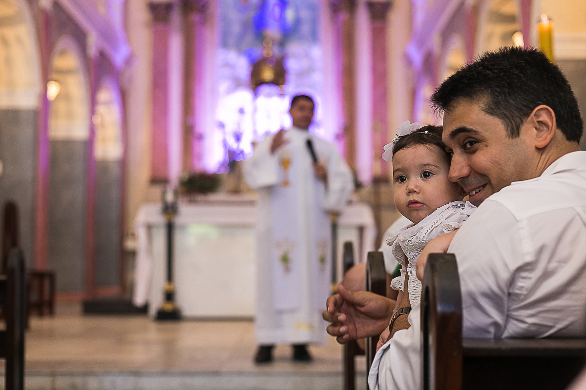 Batizado Maya na igreja das graças em Recife Pernambuco foto de Claudio Cerri para o Super Click