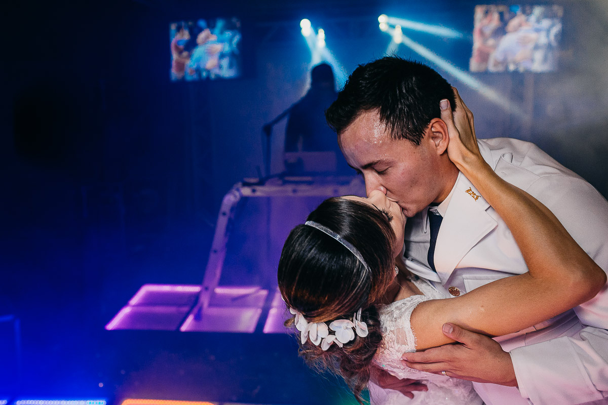 Fotografia Casamento Praia Enseada dos Corais Carla e Raul Recife SuperClick