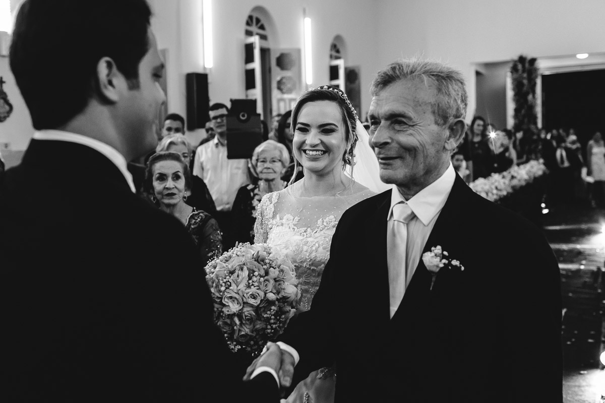 Fotografia de casamento Swhellem e Lucas em Surubim Pernambuco fotografado pelo SuperClick