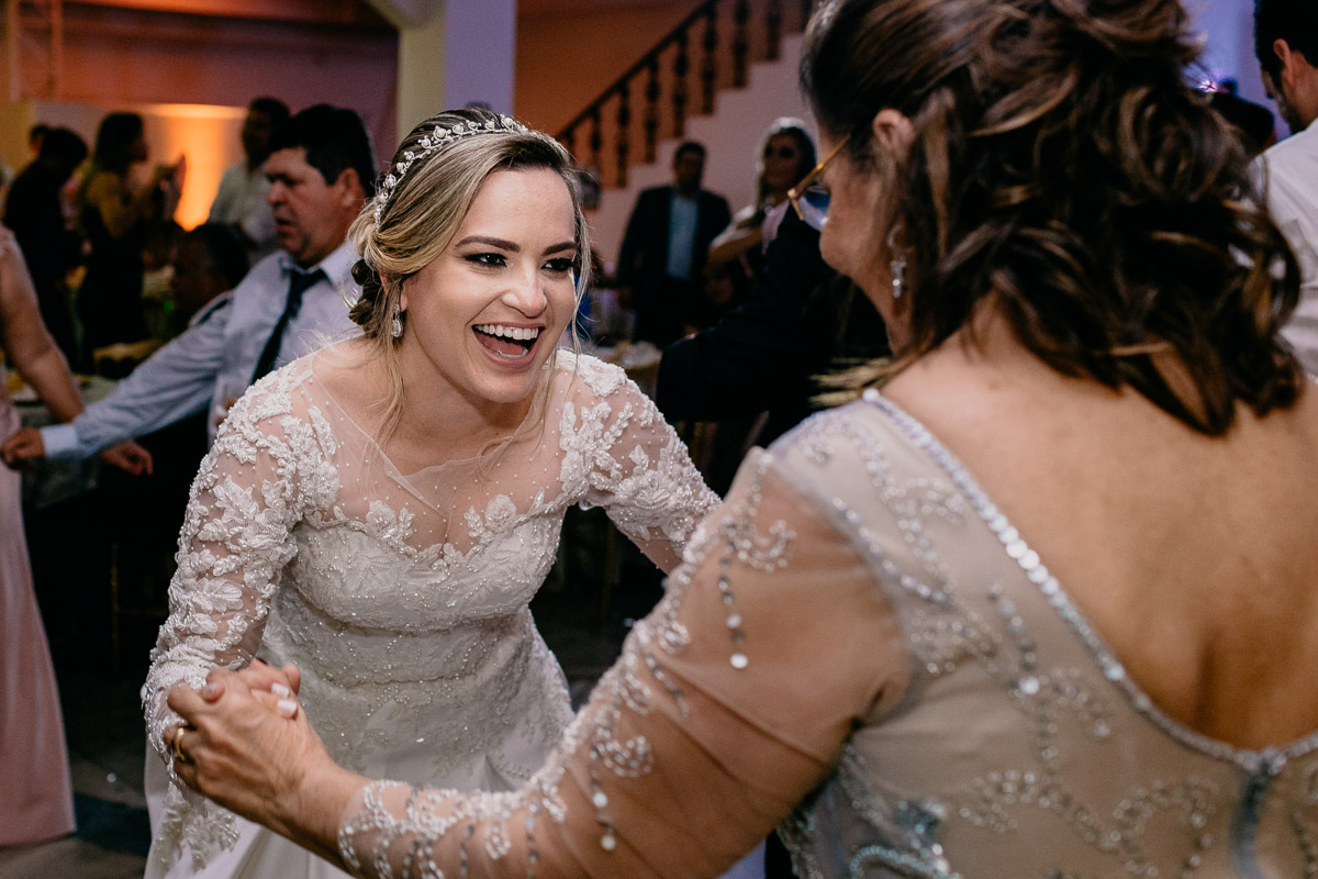 Fotografia de casamento Swhellem e Lucas em Surubim Pernambuco fotografado pelo SuperClick