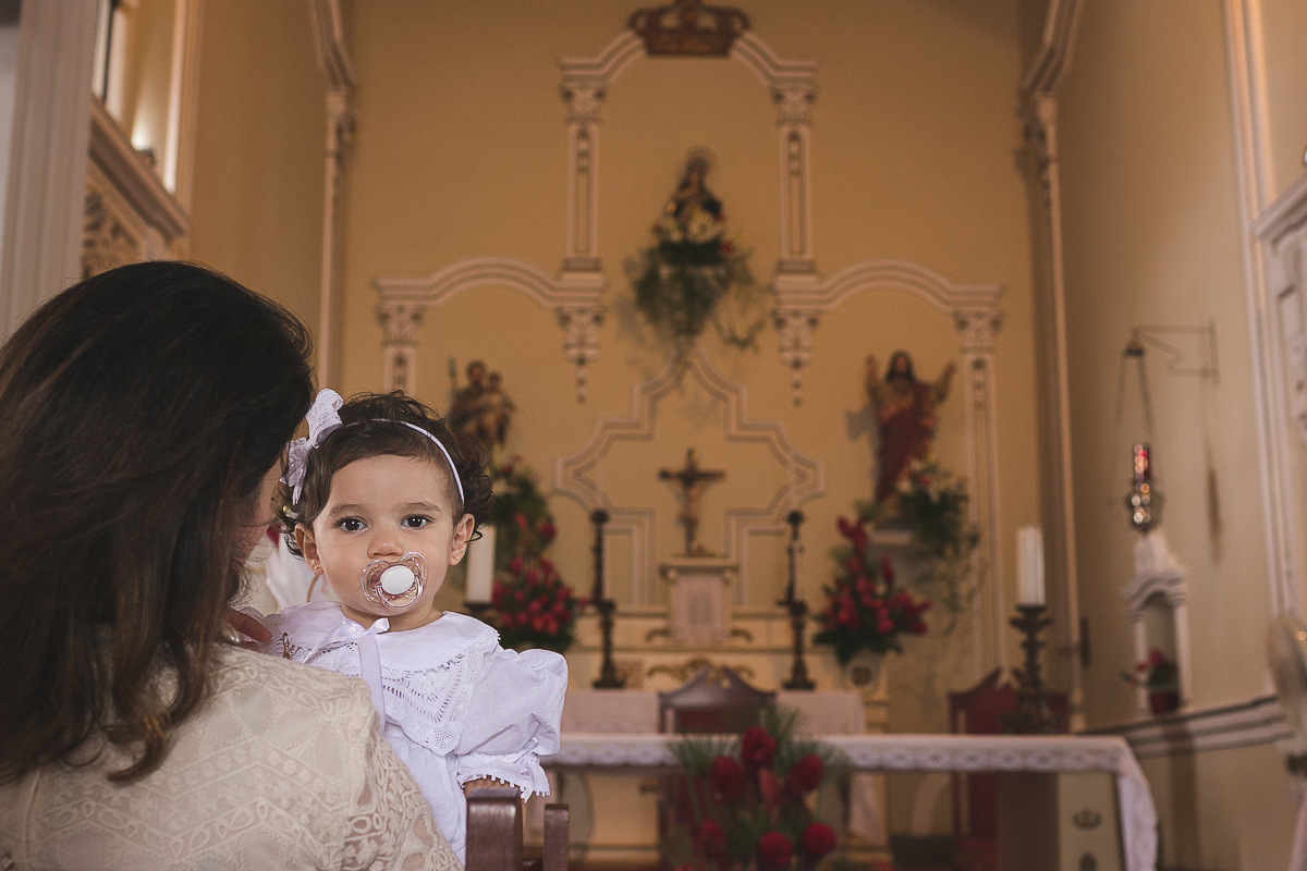 batizado de maria eduarda na igreja nossa senhora das dores fotografado pelo super click