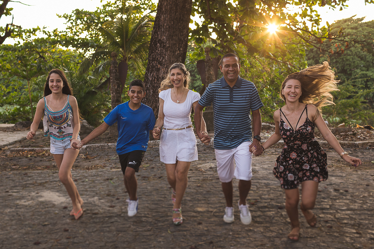 fotografia ensaio casal pre wedding de eliane e rodrigo no poço da panela feito por claudio e keliana cerri para o super click
