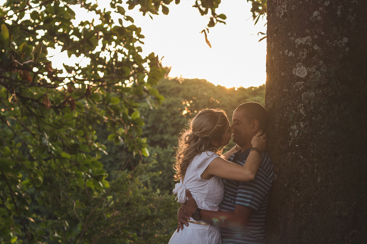 fotografia ensaio casal pre wedding de eliane e rodrigo no poço da panela feito por claudio e keliana cerri para o super click
