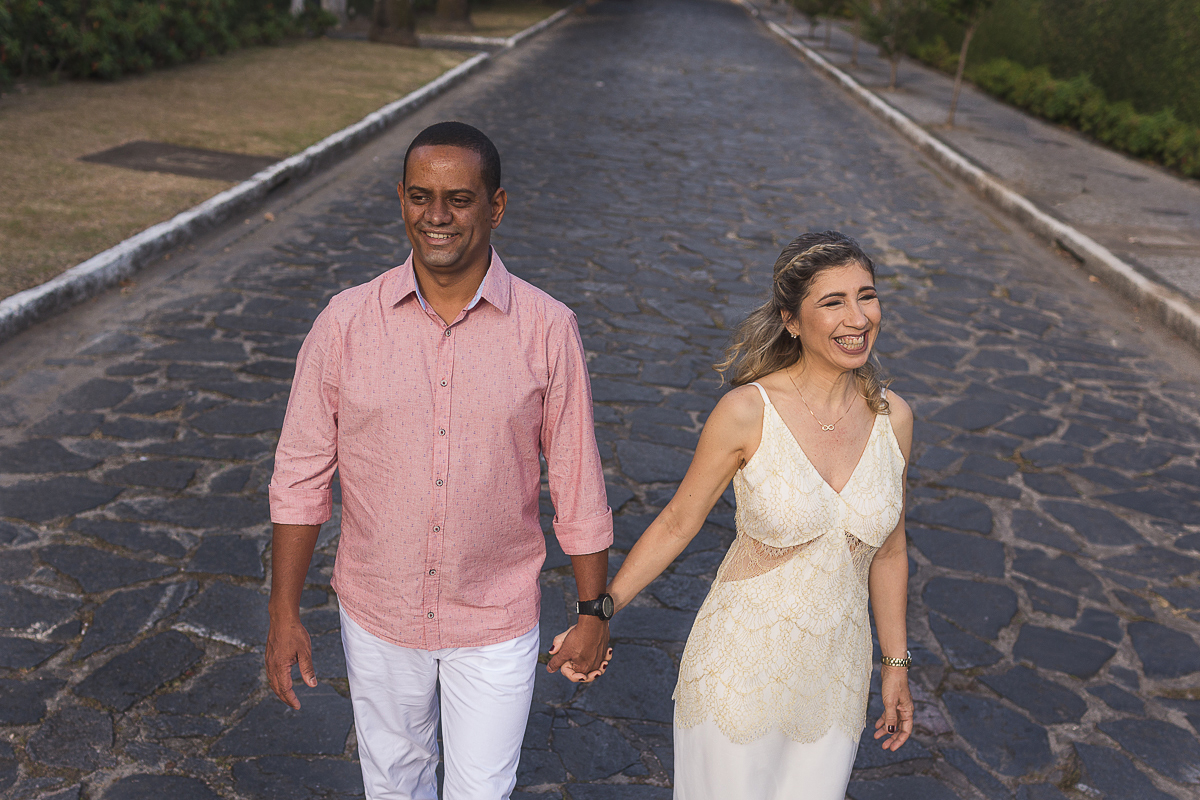 fotografia ensaio casal pre wedding de eliane e rodrigo no poço da panela feito por claudio e keliana cerri para o super click