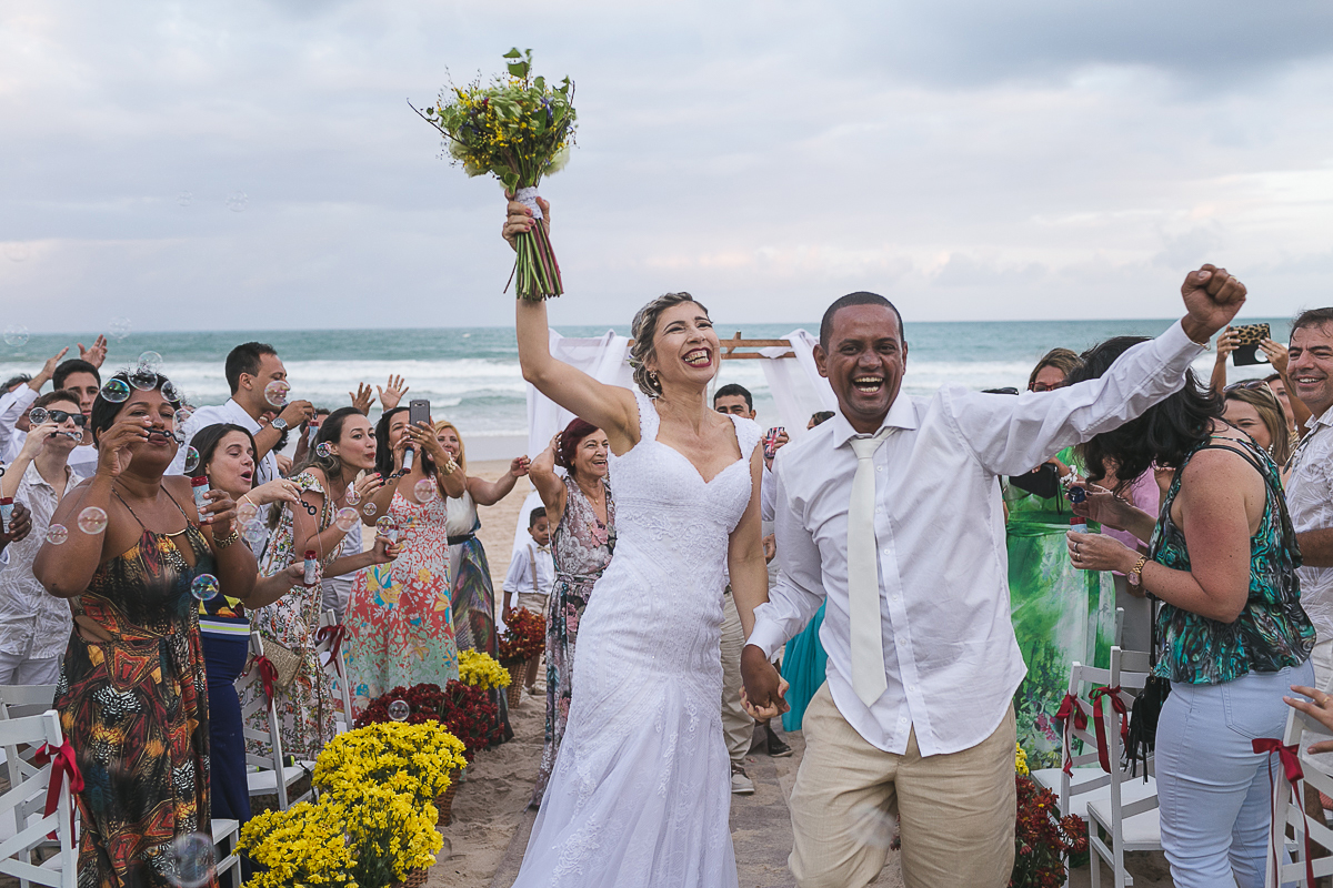 Fotografia casamento de dia em porto de galinhas de Eliane e Rodrigo feito por claudio cerri para o Super Click