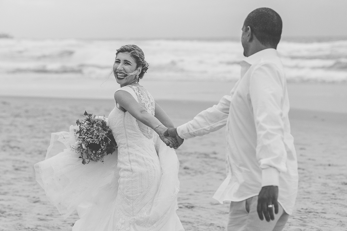 Fotografia casamento de dia em porto de galinhas de Eliane e Rodrigo feito por claudio cerri para o Super Click