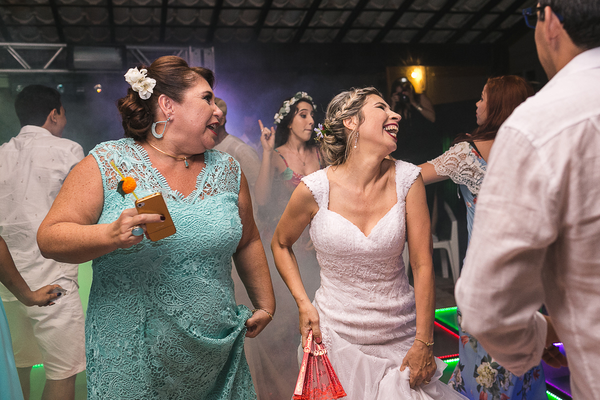 Fotografia casamento de dia em porto de galinhas de Eliane e Rodrigo feito por claudio cerri para o Super Click