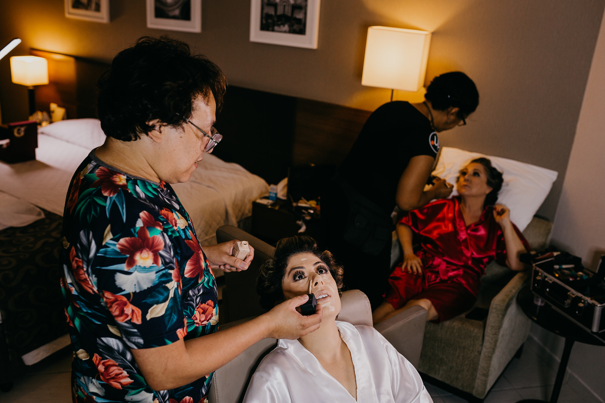 Fotografia de casamento Recife making of noiva hotel transamerica Gabi e Hugo 