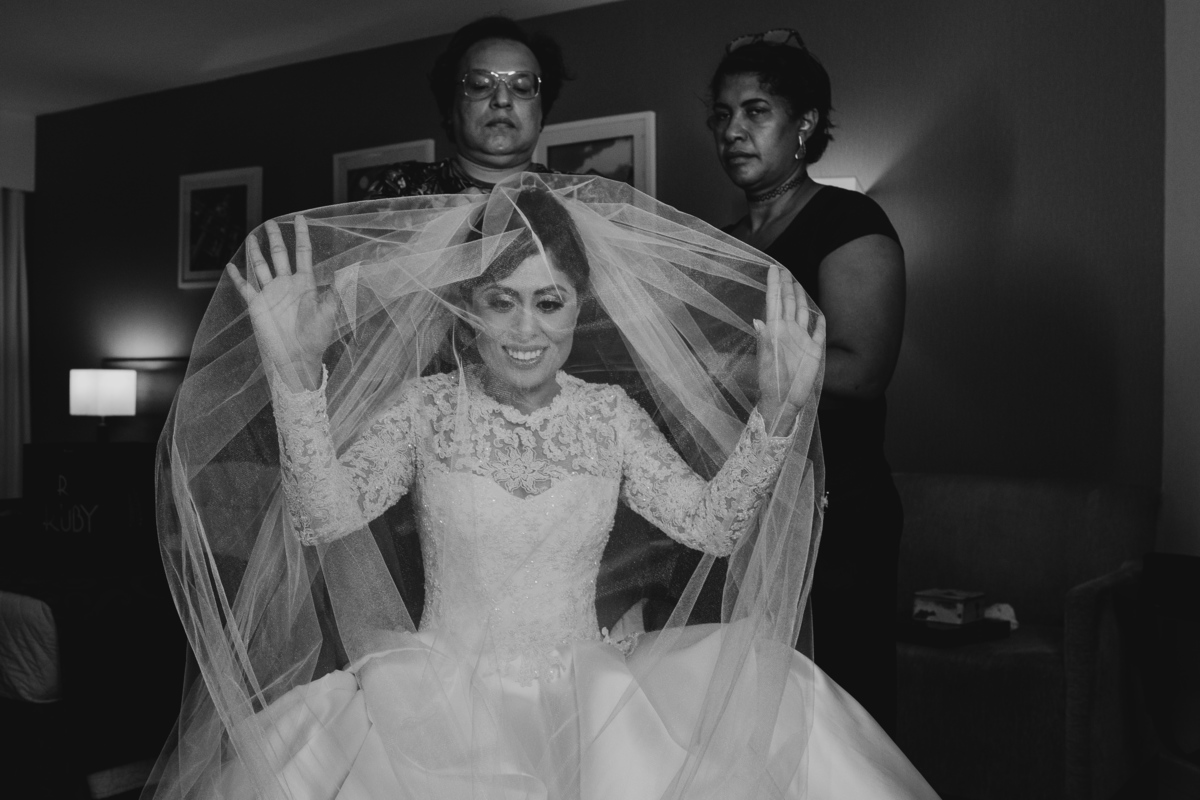 Fotografia de casamento Recife making of noiva hotel transamerica Gabi e Hugo 