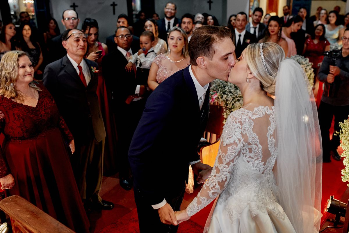 Fotografia de casamento Mayara e Betinho cerimonia igrejinha de boa viagem Recife