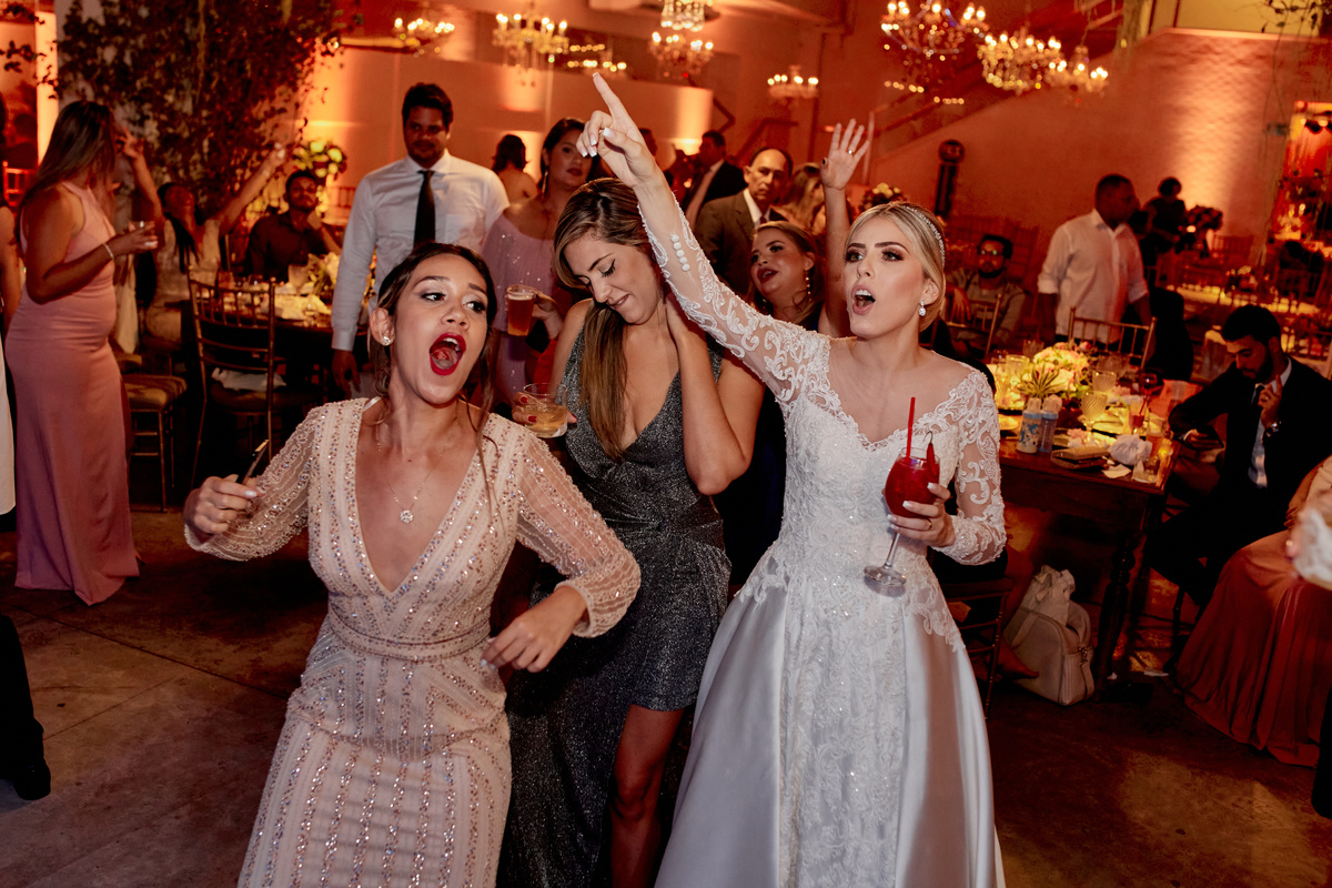 Fotografia de casamento Mayara e Betinho cerimonia igrejinha de boa viagem Recife