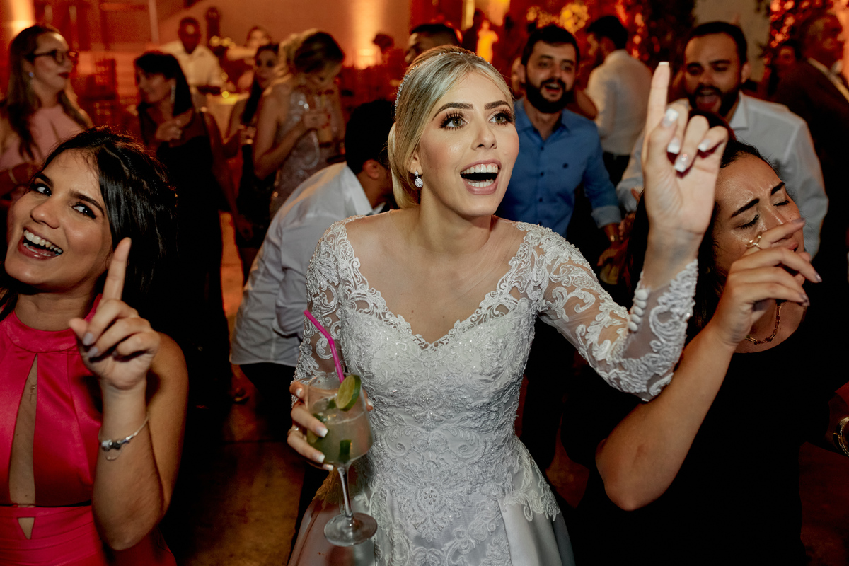 Fotografia de casamento Mayara e Betinho cerimonia igrejinha de boa viagem Recife