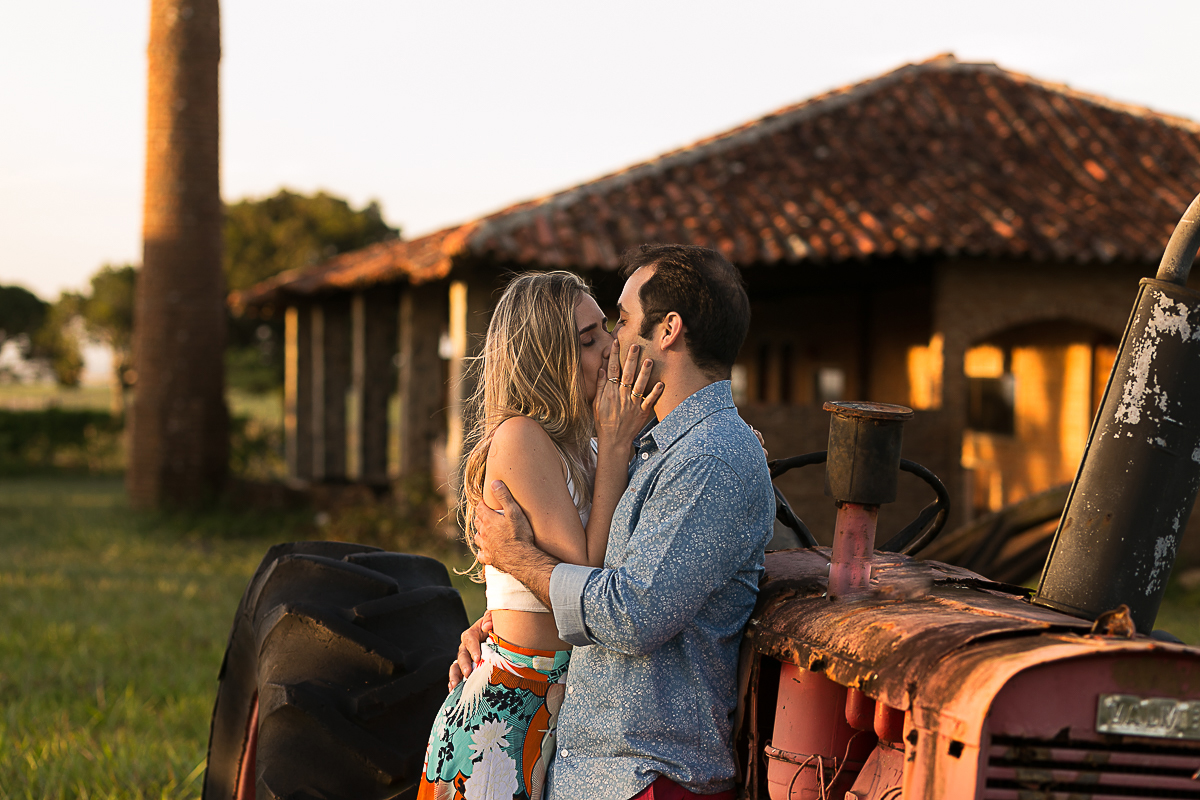 Fotografia do ensaio pre wedding do casal lorenna e rafael no paiva e na casa de campo pelo Super Click