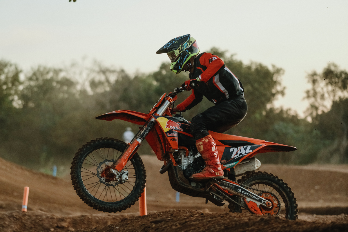 Glauber, glauber matos, glauber matos fotografia, palmas, tocantins, brasil, motocross, motocross brasil, publicidade, retratos, aventura, campeonato, campeonato de motocross