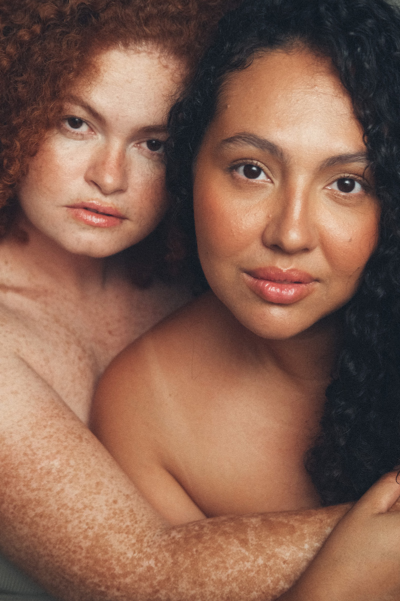 beleza, mulheres, mulher, preta, ruiva, cabelo cacheado, editorial, palmas, tocantins, copo de leite, ensaio de estudio, fotogrado premiado, beauty, publicidade, cabelo,