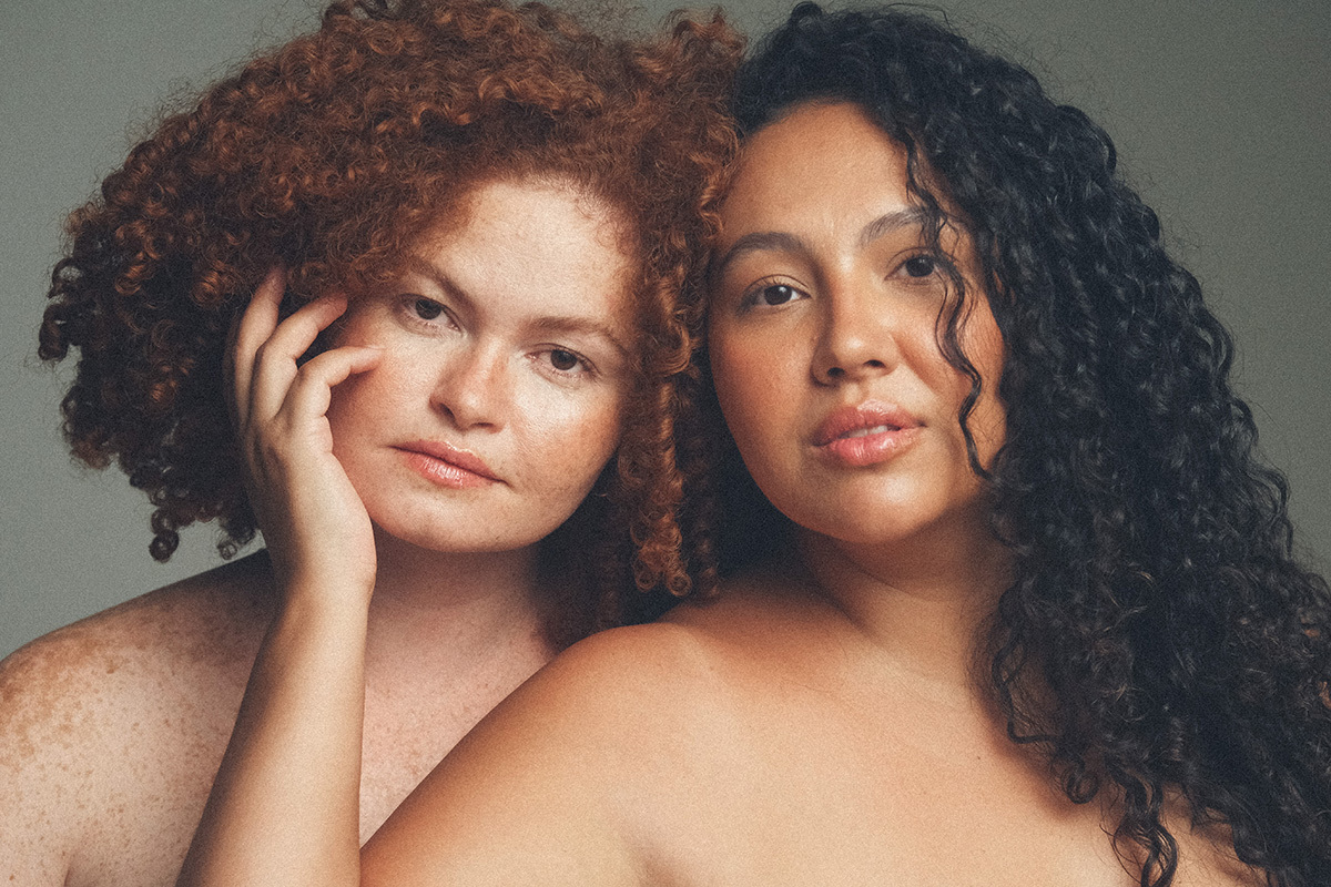 beleza, mulheres, mulher, preta, ruiva, cabelo cacheado, editorial, palmas, tocantins, copo de leite, ensaio de estudio, fotogrado premiado, beauty, publicidade, cabelo,