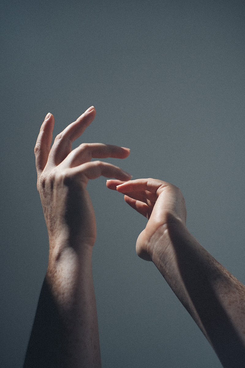 beleza, mulheres, mulher, preta, ruiva, cabelo cacheado, editorial, palmas, tocantins, copo de leite, ensaio de estudio, fotogrado premiado, beauty, publicidade, cabelo,