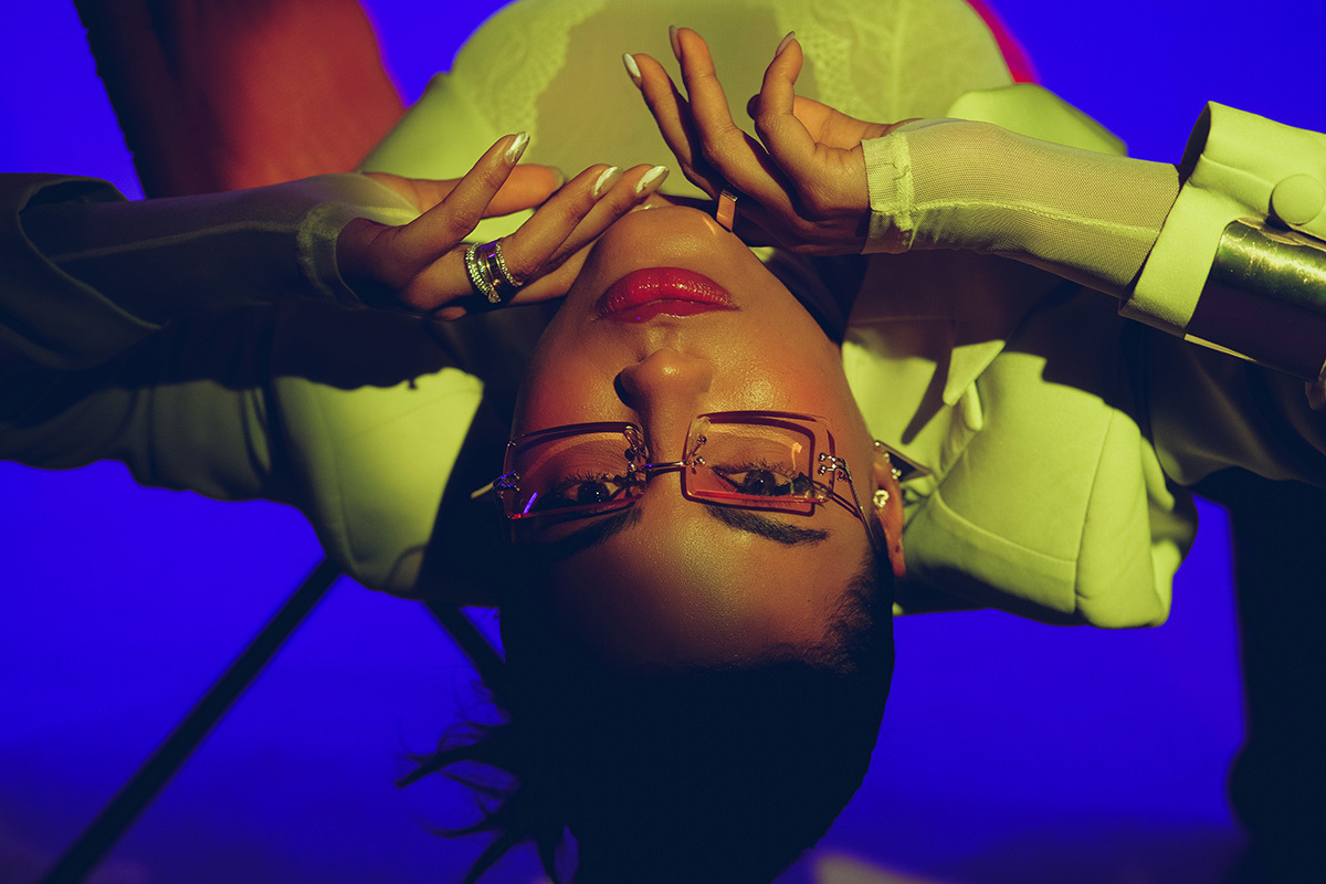 beleza, mulheres, mulher, preta, ruiva, branca, cabelo cacheado, editorial, palmas, tocantins, ensaio de estudio, fotogrado premiado, beauty, publicidade, cabelo, color, cores