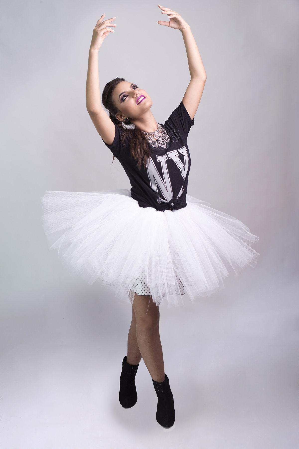 moda, mode, roupa, jaqueta, adolescente, brincos,blusa, 15 anos, book, fotografia, fotografo, palmas, tocantins, glauber, glauber matos, matos, glauber matos fotografia, ensaio, foto, produção, revista, capa, tema, fashion