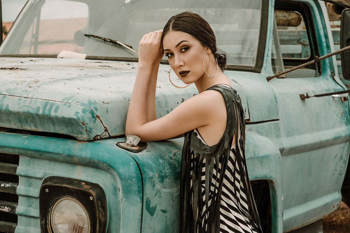 moda, mode, roupa, jaqueta, adolescente, brincos,blusa, 15 anos, book, fotografia, fotografo, palmas, tocantins, glauber, glauber matos, matos, glauber matos fotografia, ensaio, foto, produção, revista, capa, tema, fashion