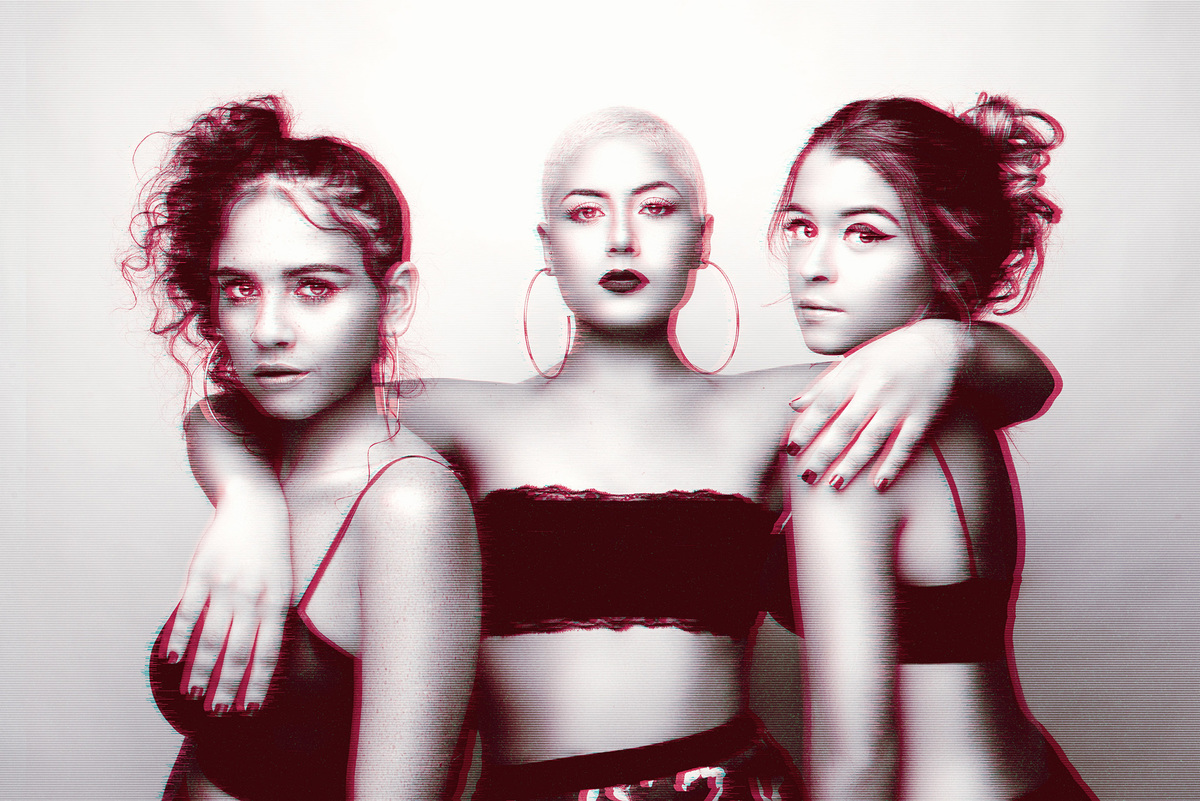 makeup, instamakeup, cosmetic, cosmetics, glaubermatos, fashion, eyeshadow, lipstick, gloss, mascara, palettes, eyeliner, palmastocantins, lips, editorial, concealer, foundation, powder, eyes, eyebrows, lashes, lash, vegasnay, glitter, crease, primers