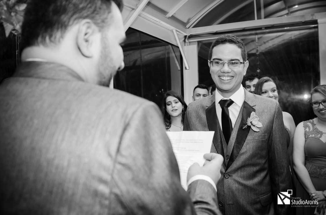 Fotos de Emoção em Casamento - Merci Casa de Festas