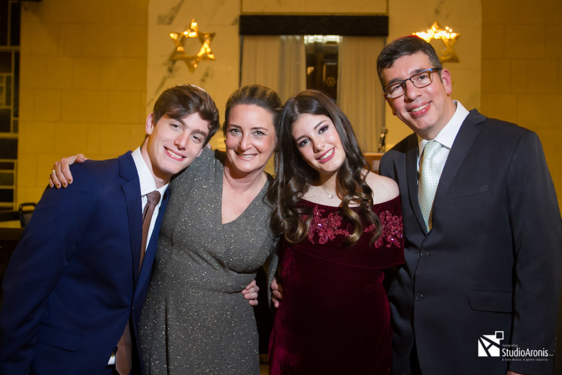 Foto de Família no Shabat na Sinagoga