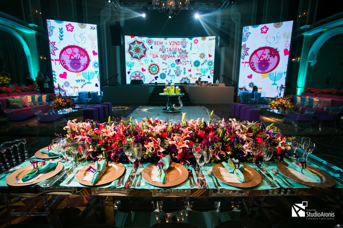 Festa de Bat Mitzvah - Telões de Led - Vj Kethy - Alla e Suanni Finkelstein - Alla Festas e Eventos - Leopoldina Juvenil - Porto Alegre - Flores  - Mesa Decorada - Porta Guardanapos jolie artes aplicadas