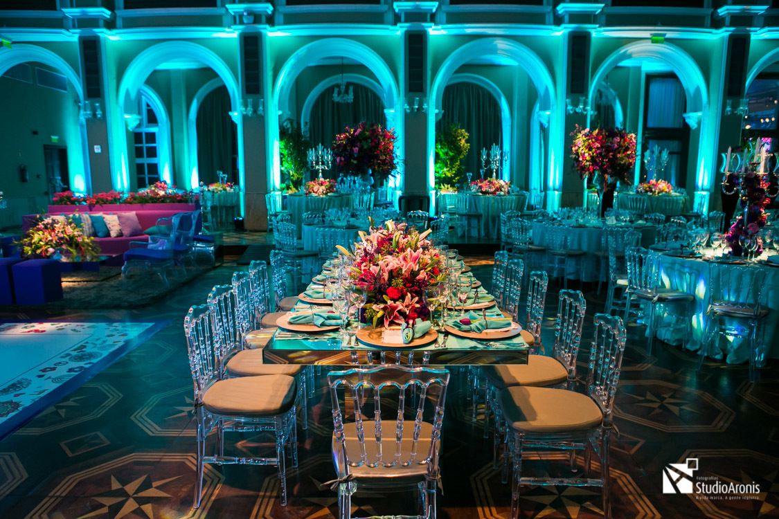 Festa de Bat Mitzvah - Alla e Suanni Finkelstein - Alla Festas e Eventos - Leopoldina Juvenil - Porto Alegre - Flores - Mesa Decorada - Decoração - Studio Aronis