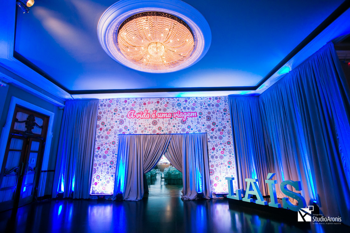 Hall de Entrada do Leopoldina Juvenil - Festa de Bat Mitzvah em Porto Alegre - Decoração e Organização Alla e Suanni Finkelstein - Alla Festas e Eventos - Studio Aronis Fotografias