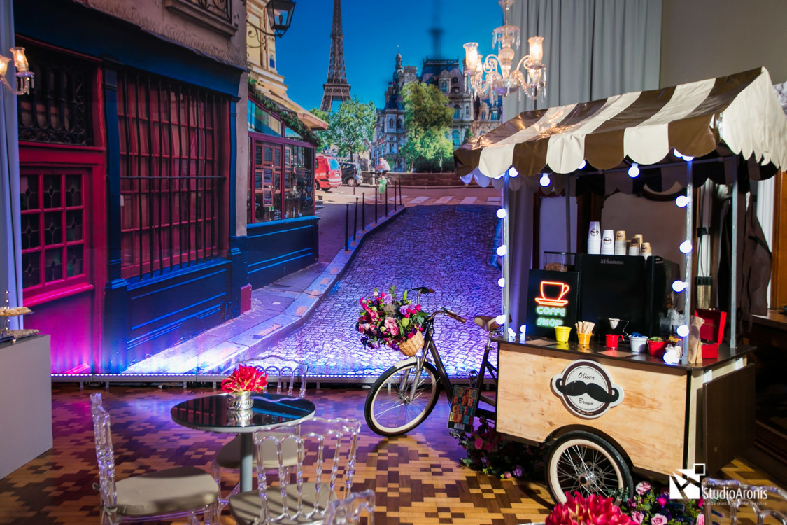 Carrinho de Café personalizado em festa de bat mitzvah em Porto Alegre - Rio Grande do Sul - Brasil - Fotografia de Studio Aronis