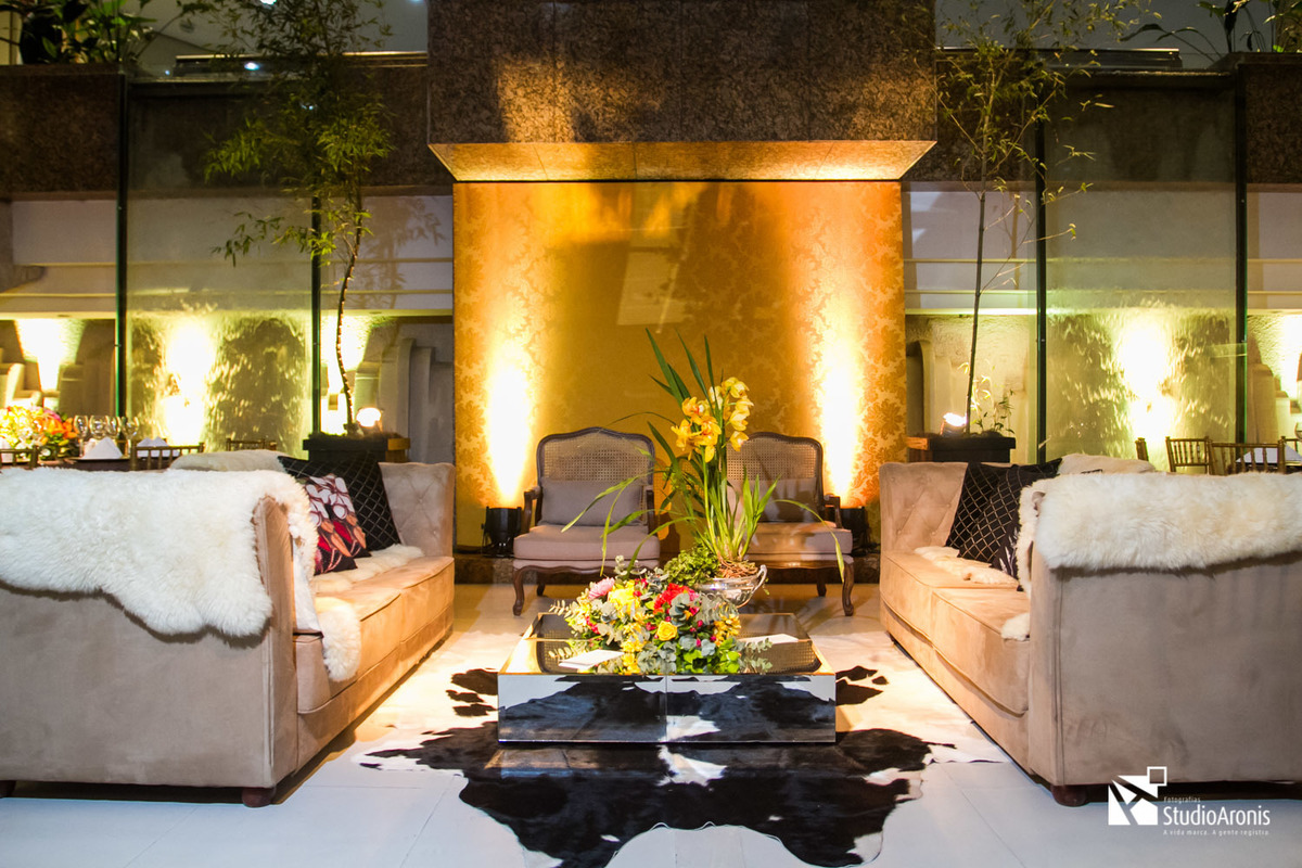 Decoração Cerimonial Julio Cardoso Praça dos Fundadores GNU Grêmio Náutico União Festa de 80 anos - Sofás - Flores - Papel de Parede