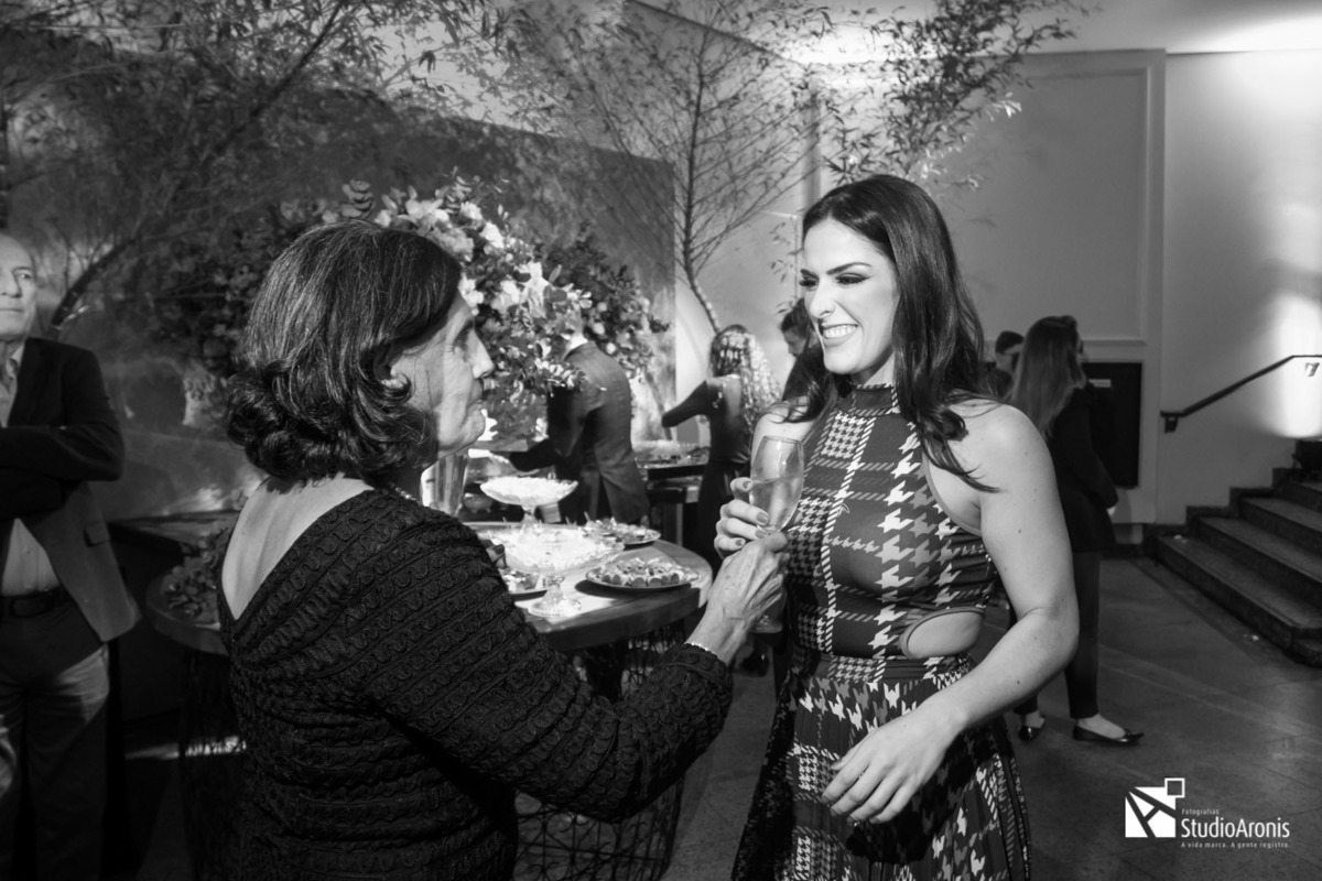 Fotos pista de dança de aniversário de 80 anos Grêmio Náutico União
