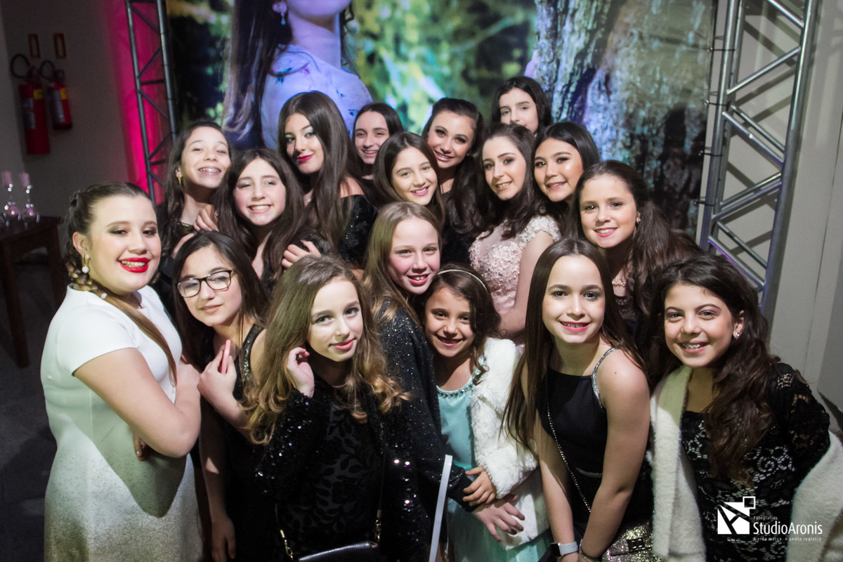 amigas em bat mitzvah