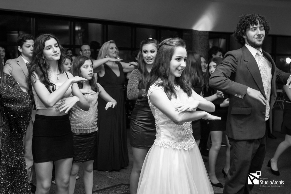 danças judaicas - tradição judaica - judaísmo - jewish - dance - porto alegre - brasil - studio aronis - bat mitzvah - festas