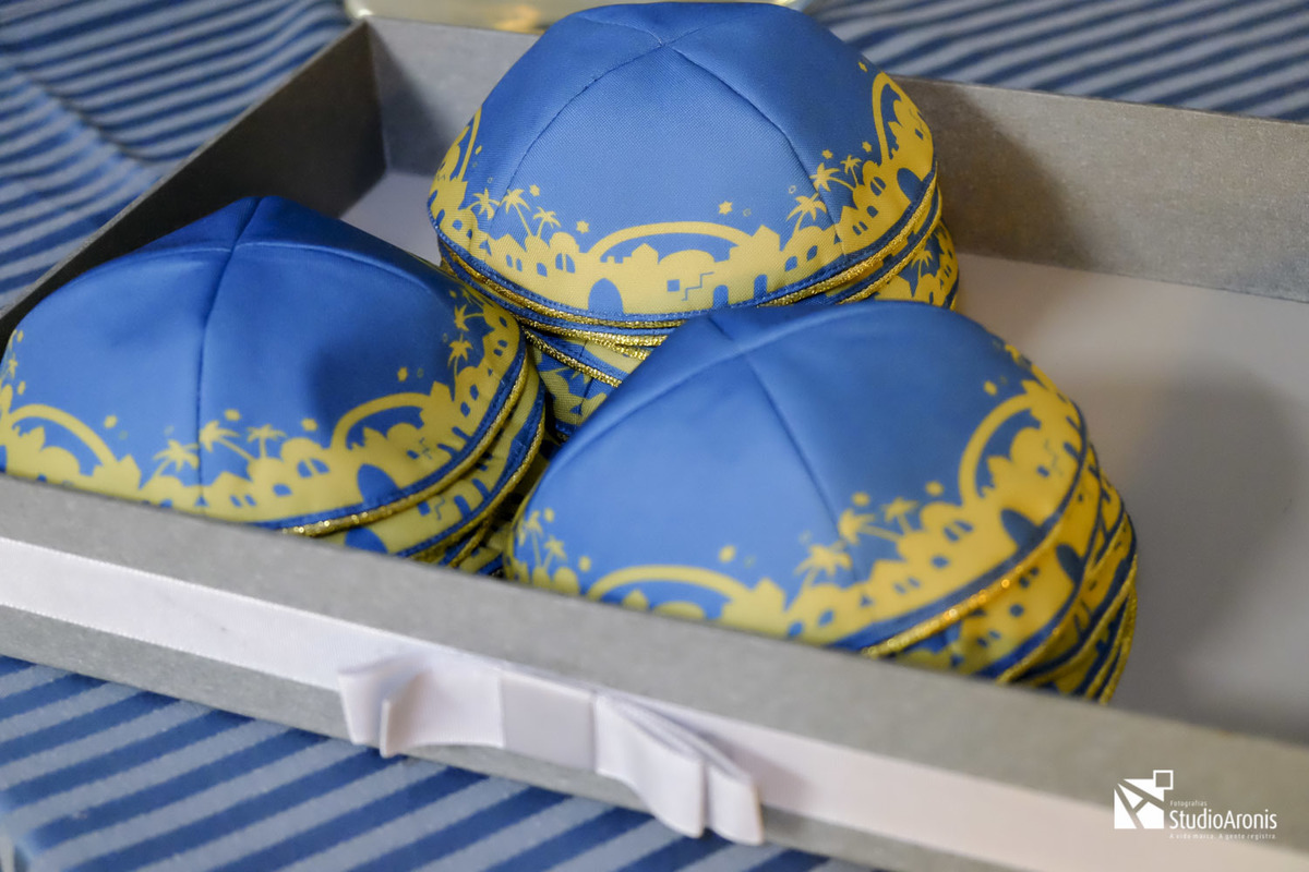 Kipá Kipah Personalizada para Bar e Bat Mitzvah Joile Artes Aplicadas Porto Alegre RS Sinagoga Centro Israelita