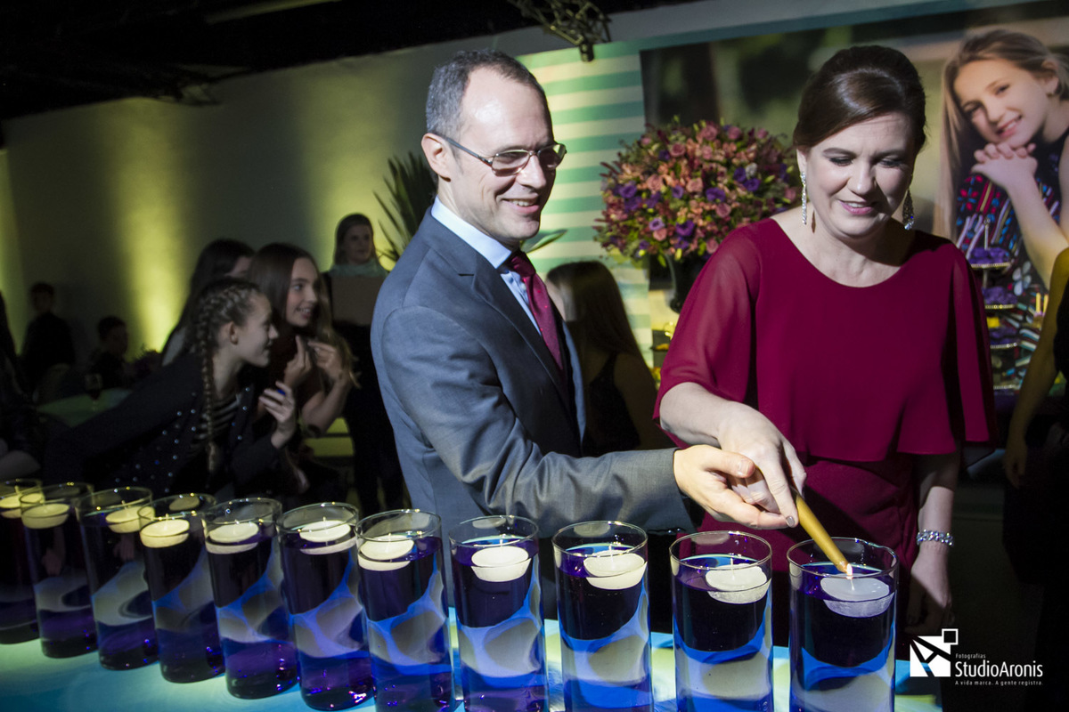Cerimônia de acendimento das Velas em Festa de Bat Mitzvah em Porto Alegre no Grêmio Náutico União - GNU - Depósito 1
