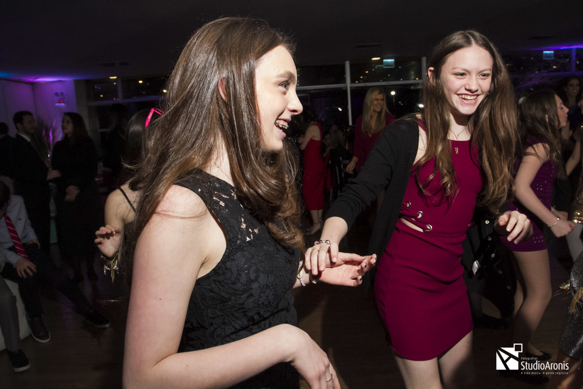 Dança Judaica em Bat Mitzvah 