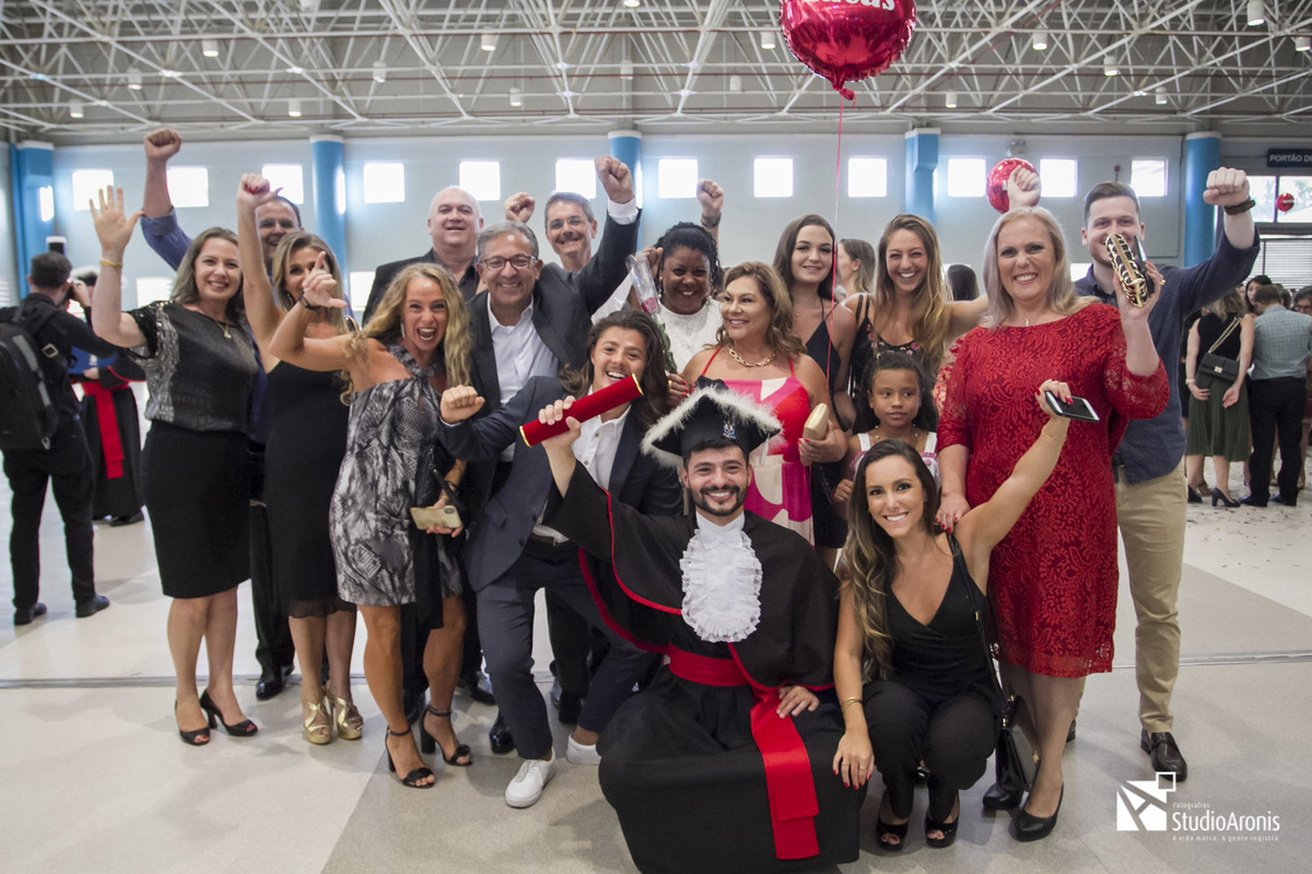 Fotos de Formatura - Porto Alegre - Studio Aronis Fotografias - Direito - PUCRS