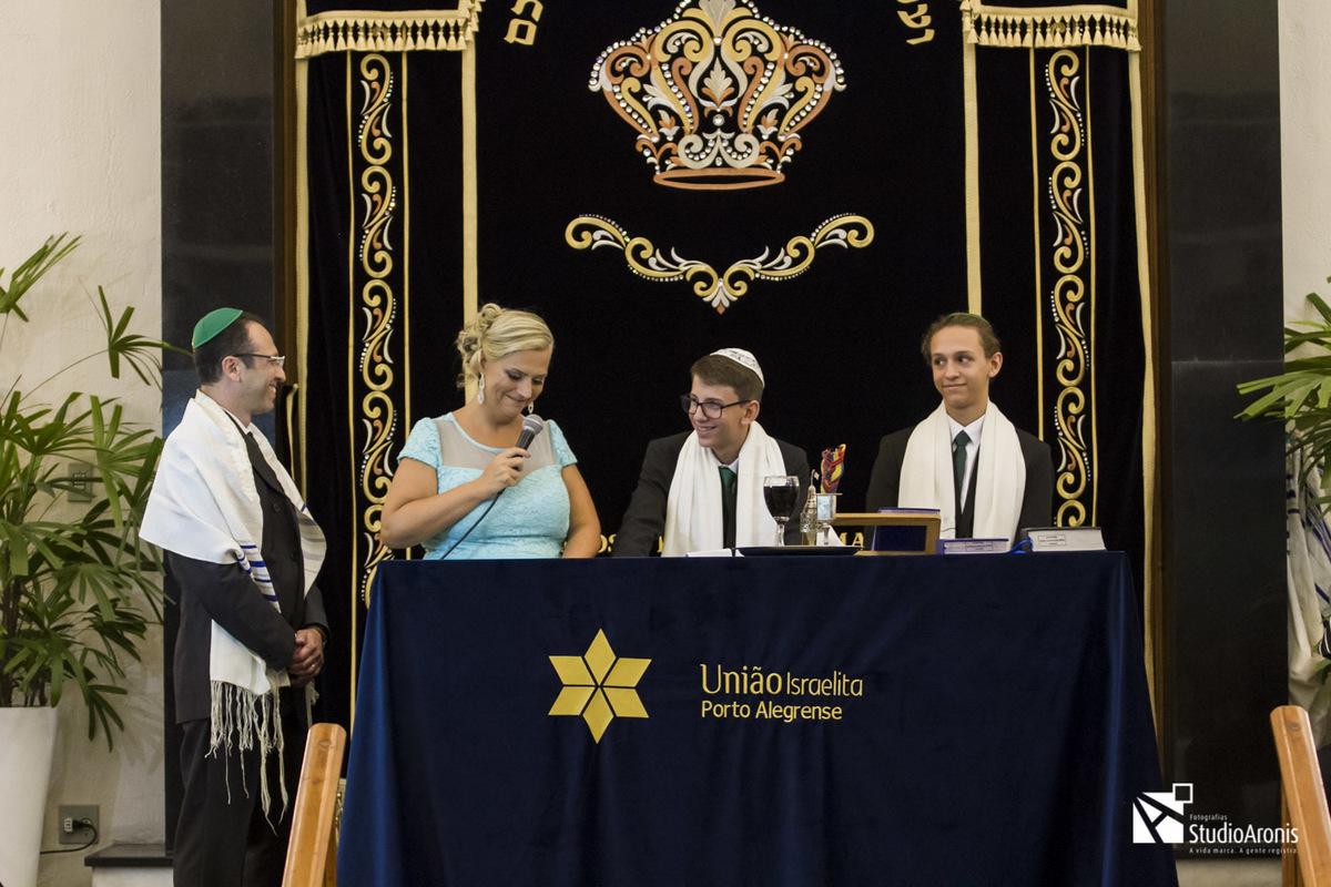 cerimonia de bar mitzva sinagoga uniao israelita porto alegrense