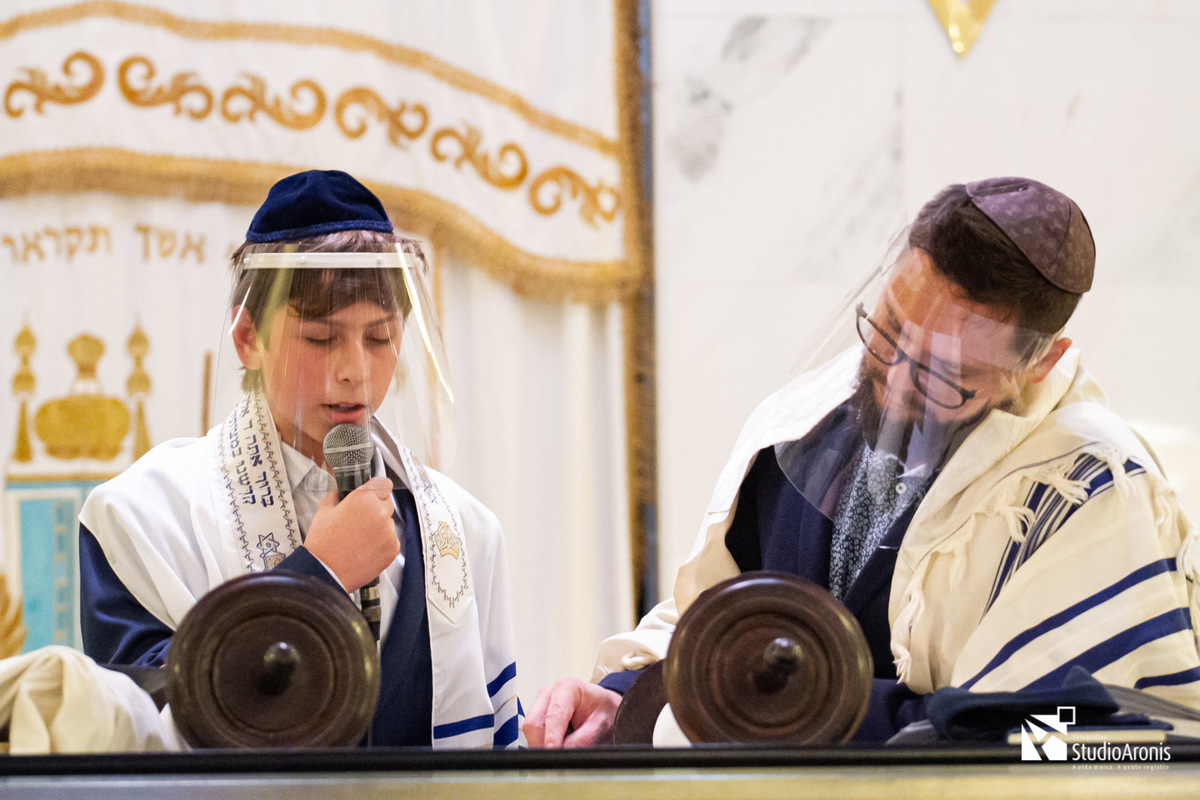 Rabino Marcos Perelmutter - Sinagoga Centro Israelita Porto Alegrense - Bar Mitzvah - Leitura da Torah