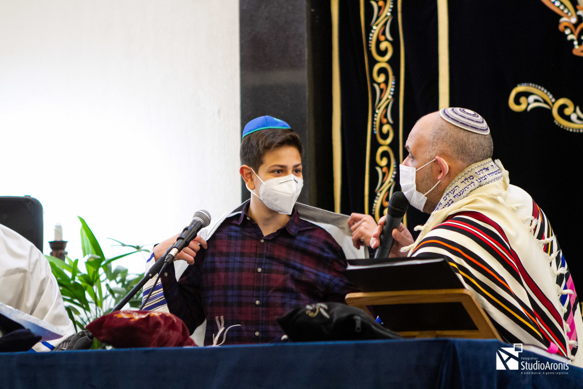 Bar Mitzvah Sinagoga União Israelita Porto Alegrense Rabino Ari Oliszewski