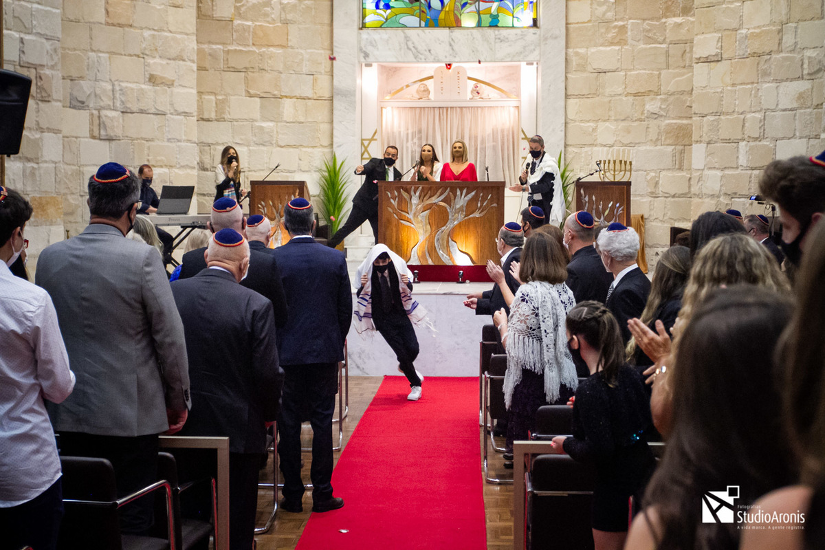 Chuva de balas - Cerimônia de Bar Mitzvah