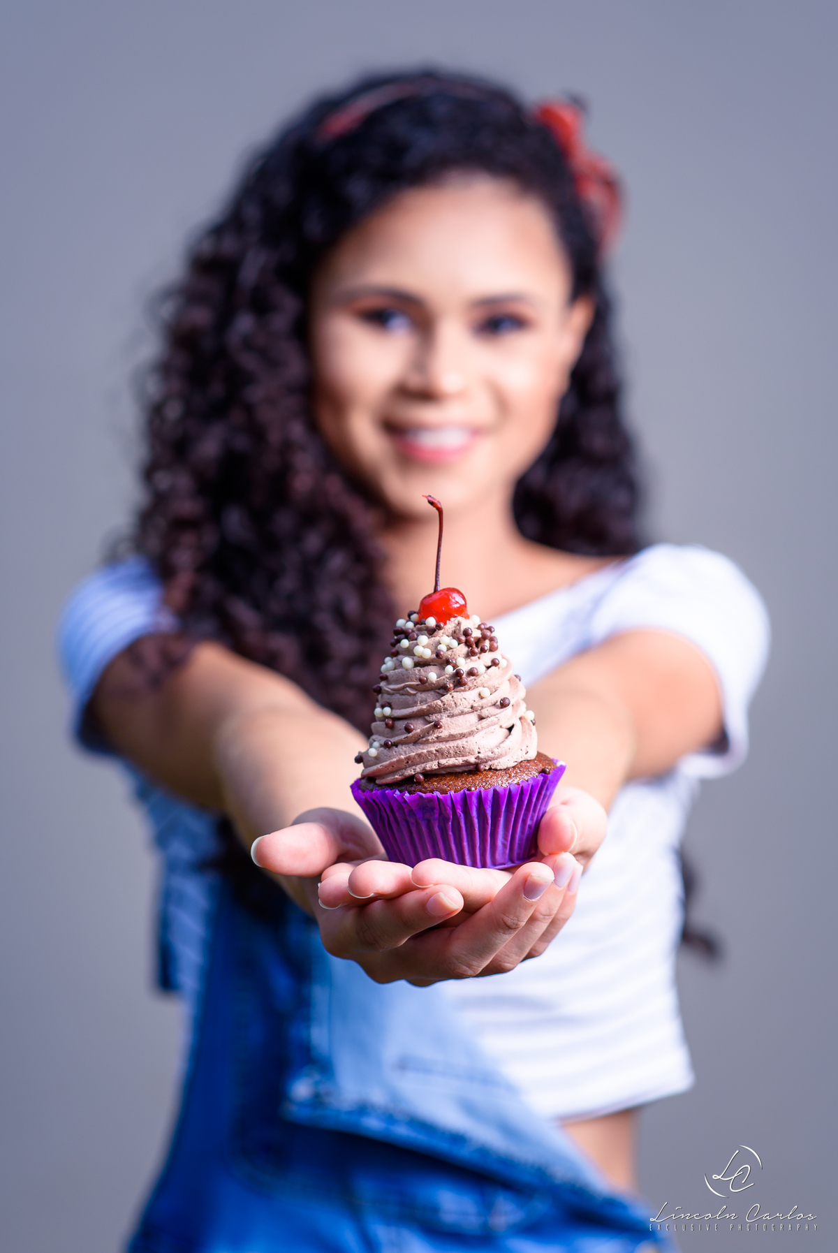 fotos de 15 anos com Cupcake-15 anos-fotografia de debutante  -fotografia de 15 anos -foto criativa ensaio 15 anos -fotografia de debutante  -fotografia de 15 anos 