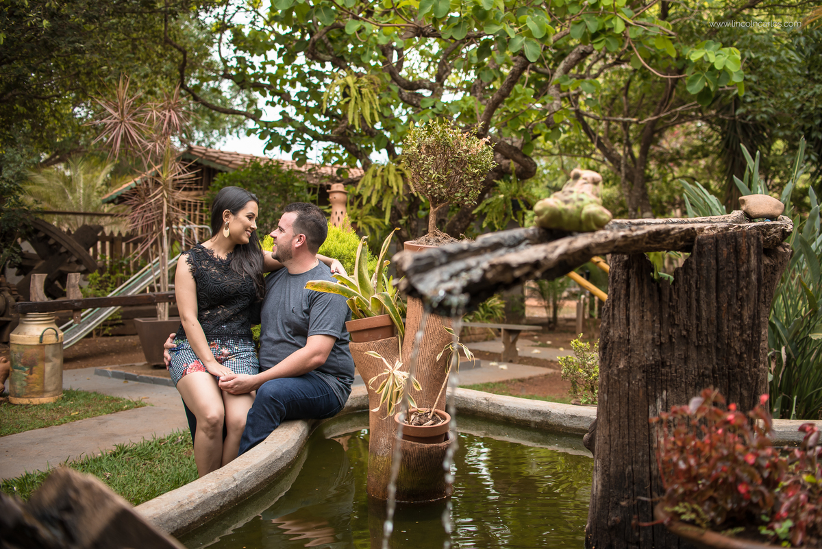 ensaio-pre- ensaio-de-casamento Débora e Paulo-restaurante-pinheiro martinho-campos -mg